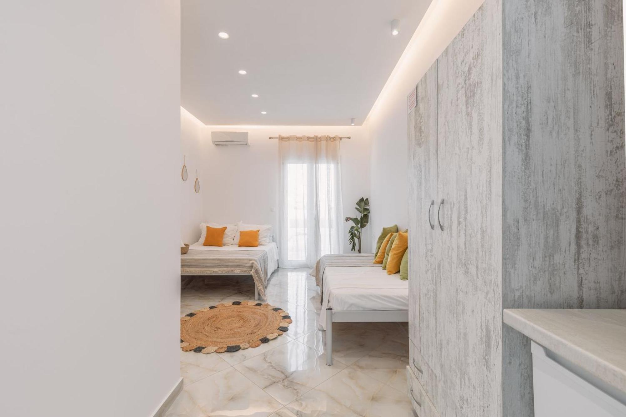Dibellee Mykonos Aparthotel 3*