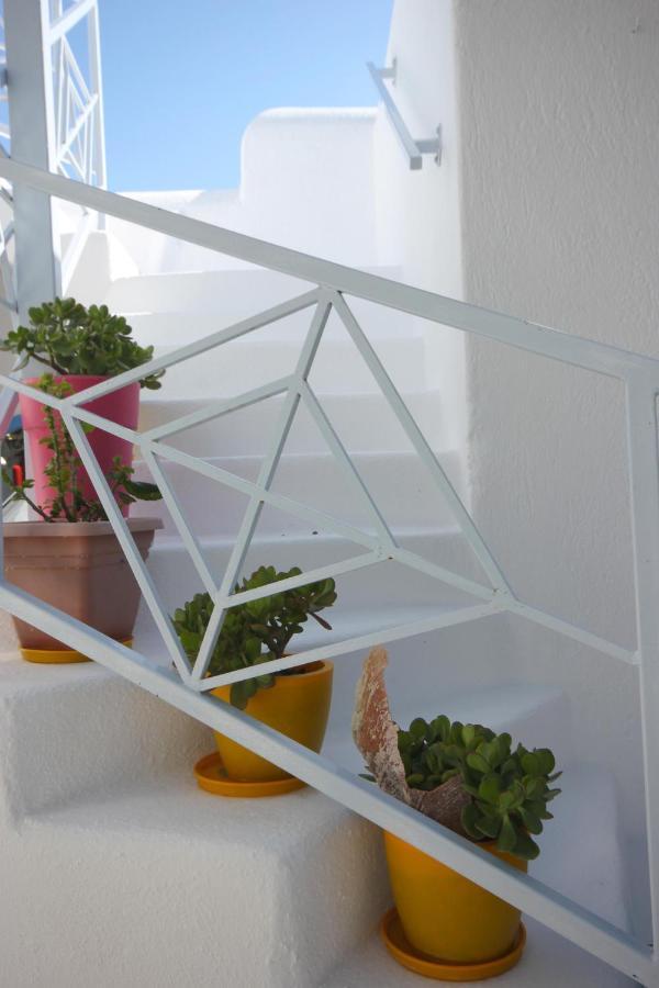 Dibellee Mykonos Aparthotel 3*