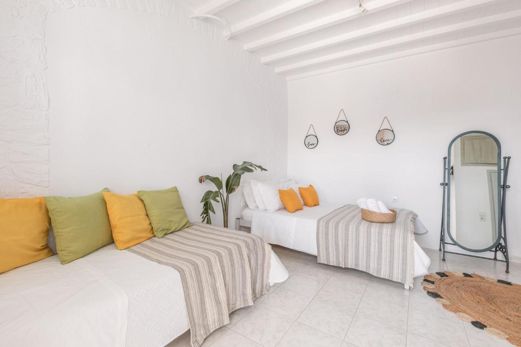Dibellee Mykonos