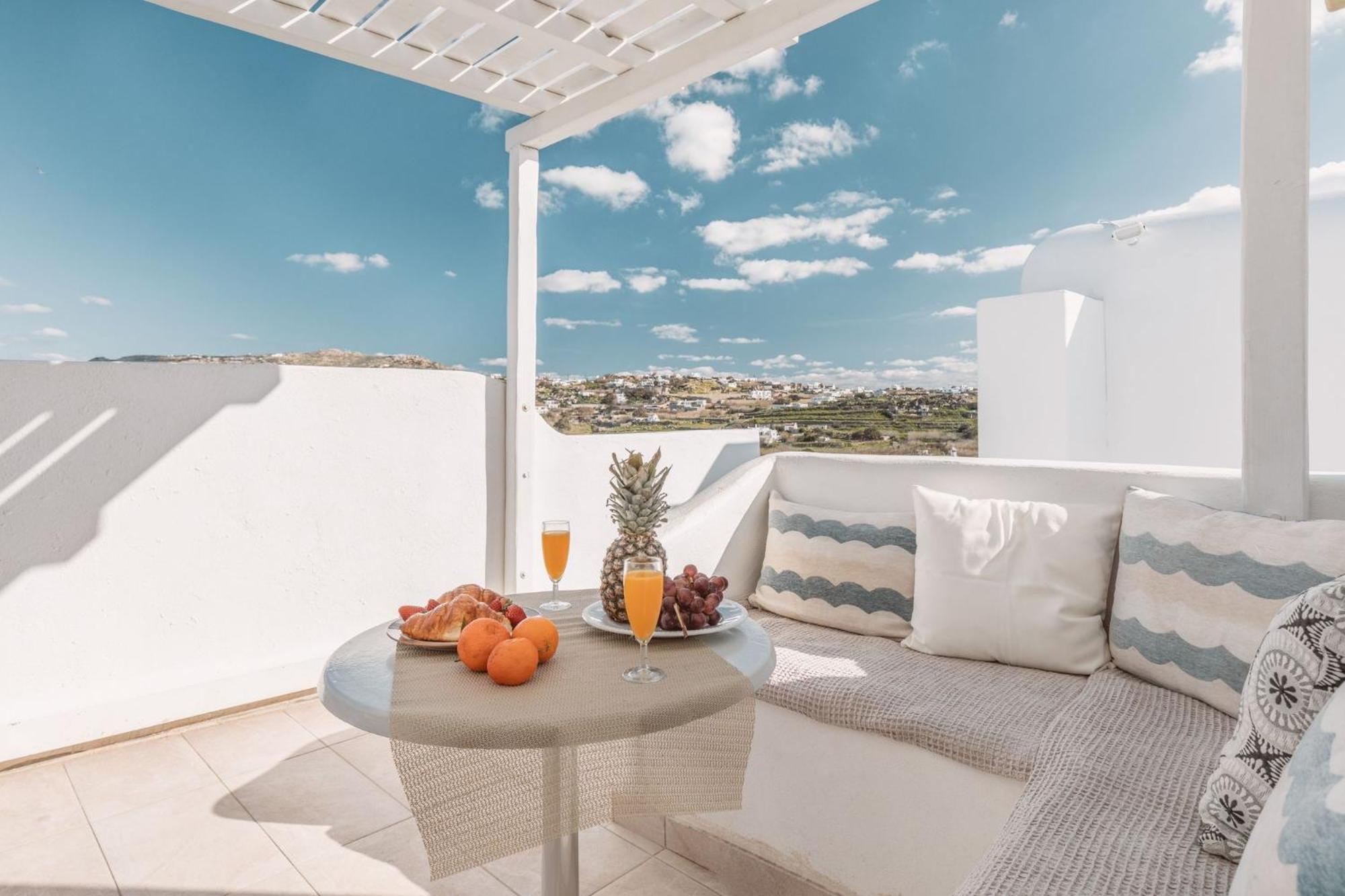 Dibellee Mykonos Glastros (Mykonos)